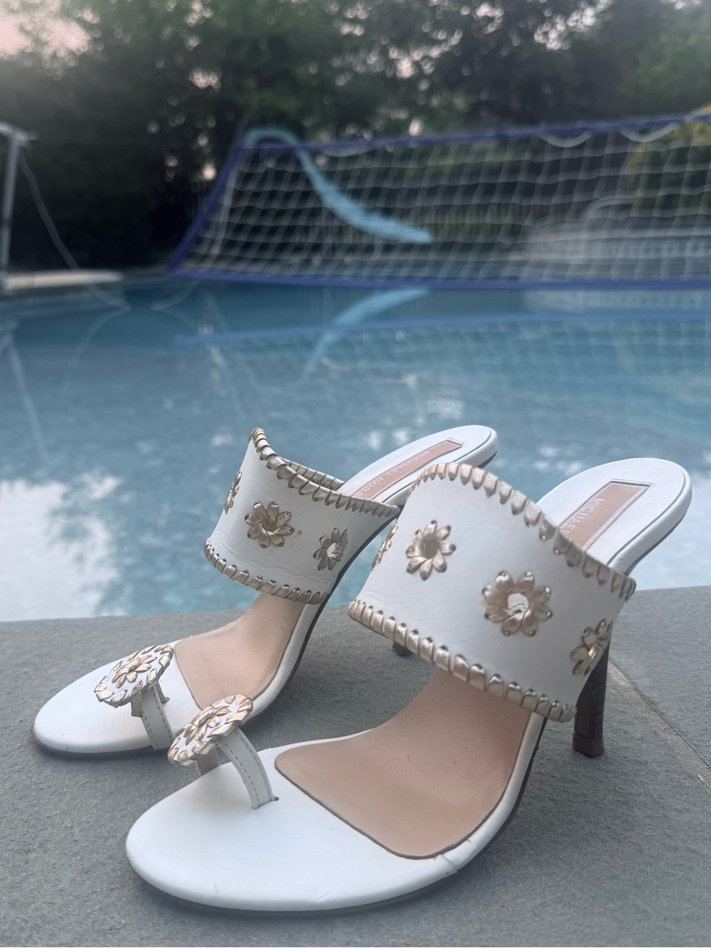 Michael Kors white leather toe-ring women sandals shoes high heels size 6.5